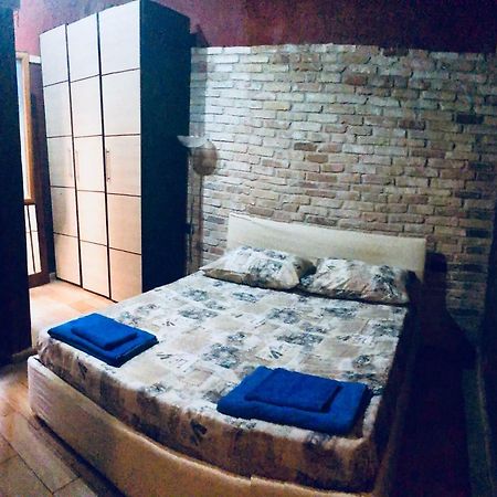 ホテル Matama House カリアリ エクステリア 写真