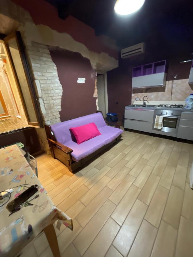ホテル Matama House カリアリ エクステリア 写真